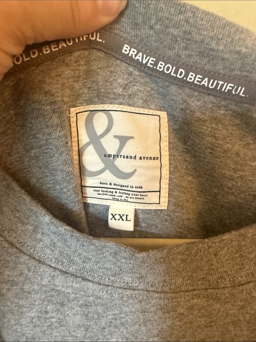 AMPERSAND AVE Gray Crewneck Sweatshirt with Floral USA Appliqué - Picture 2 of 7